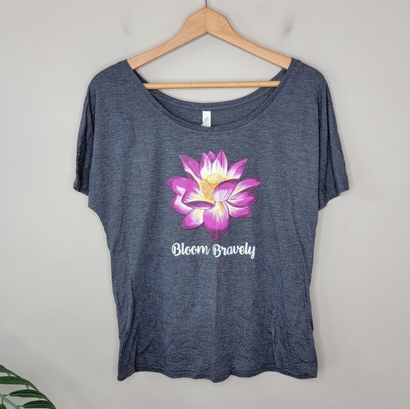NWT Bella Canvas | Floral Bloom Bravely Tee Size Small - Picture 2 of 5